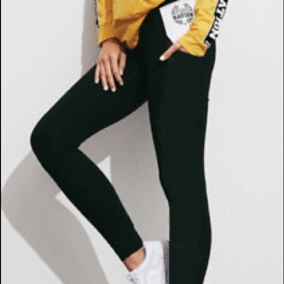 PINK Nation Campus leggings - Picture 2 of 5